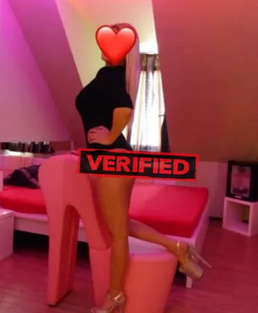 Laura anal Prostitute Hronov